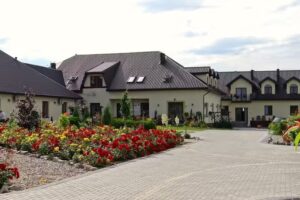 Magnolia Hotel & Restaurant