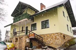 Malinowy Rooms and Apartments