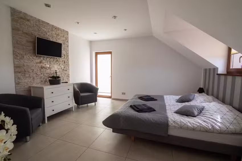 Masurian Comfort – Ferienhäuser in Masuren, Schwimmbad und Sauna, Masurenurlaub, Paintball