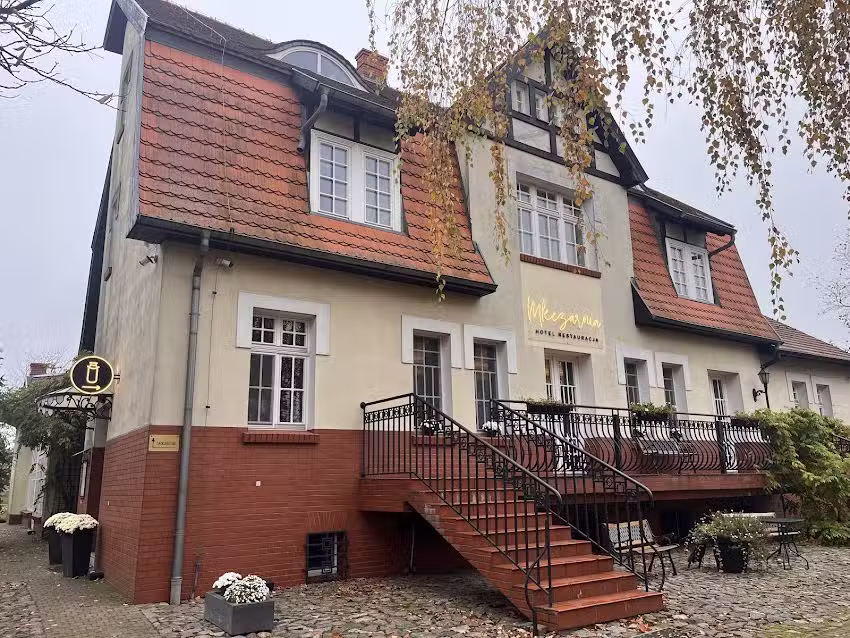 Mleczarnia Hotel Restauracja