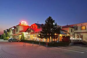 Motel Paradise – Kownaty