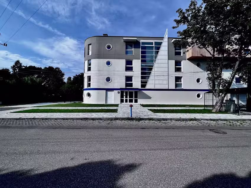 MyRoom Apartment unter den Segeln