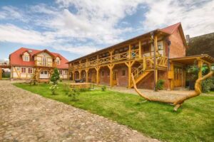 By the sea and the lake Dworek Kopań