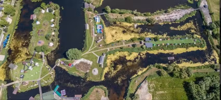 ненуфар клуб