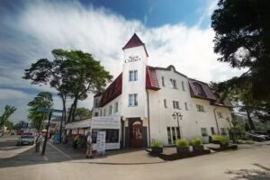 New Corner Restaurant Hotel