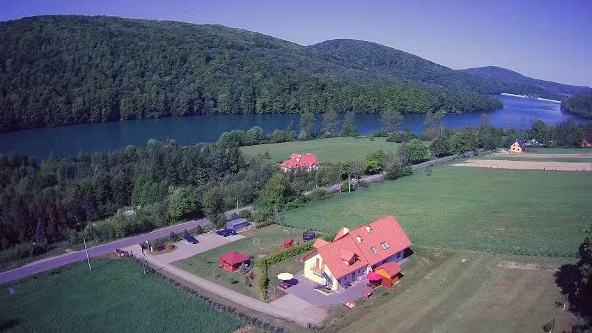 Accommodation “Koniadów” Bóbrka 153A