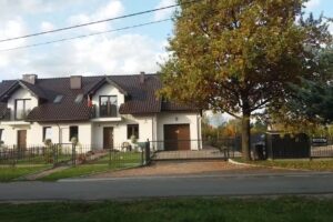 „Unterkunft unter der Eiche“ in Skawina