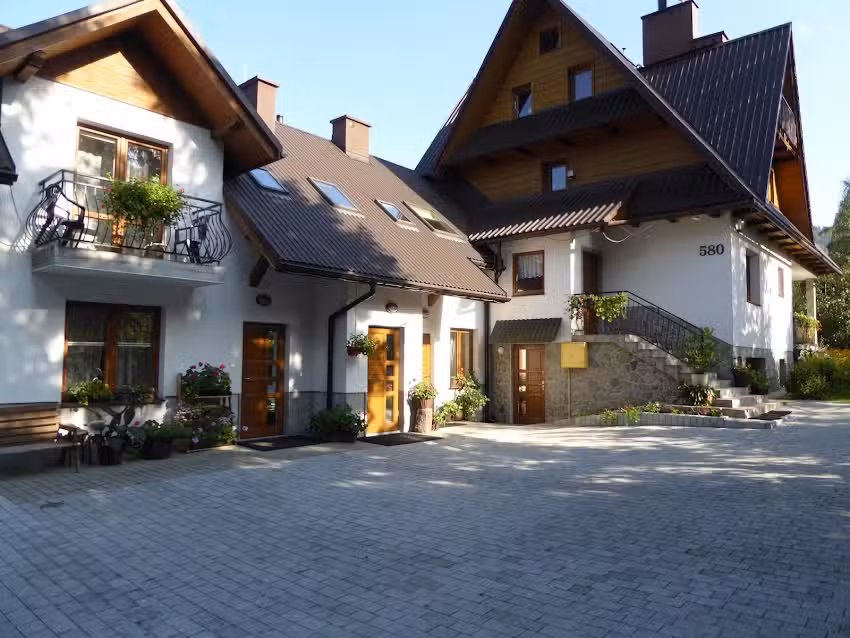 Accommodation “Pod Jaworzyną” – rooms and apartments