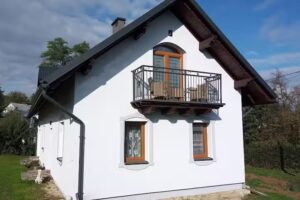 Accommodation under the Chestnut Tree – Glinne 80