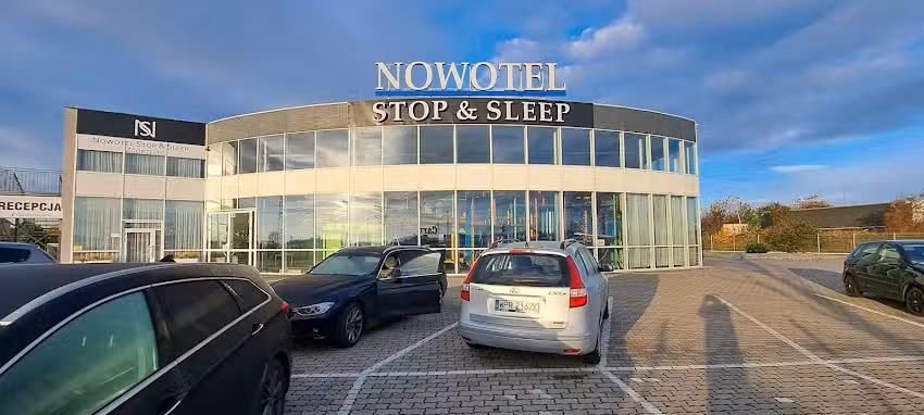 Stop and Sleep Accommodation