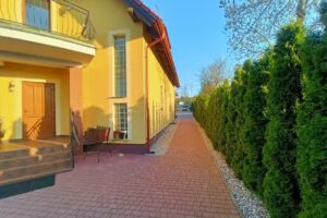 Noclegi Zielona Góra „u Moni”