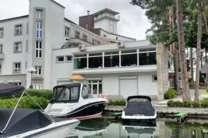 Oficerski Yacht Club Resort & Spa