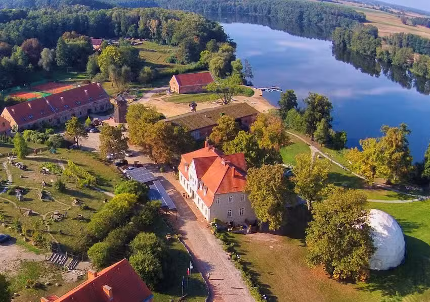 OLANDIA – ein Ferienresort und Campingplatz am See