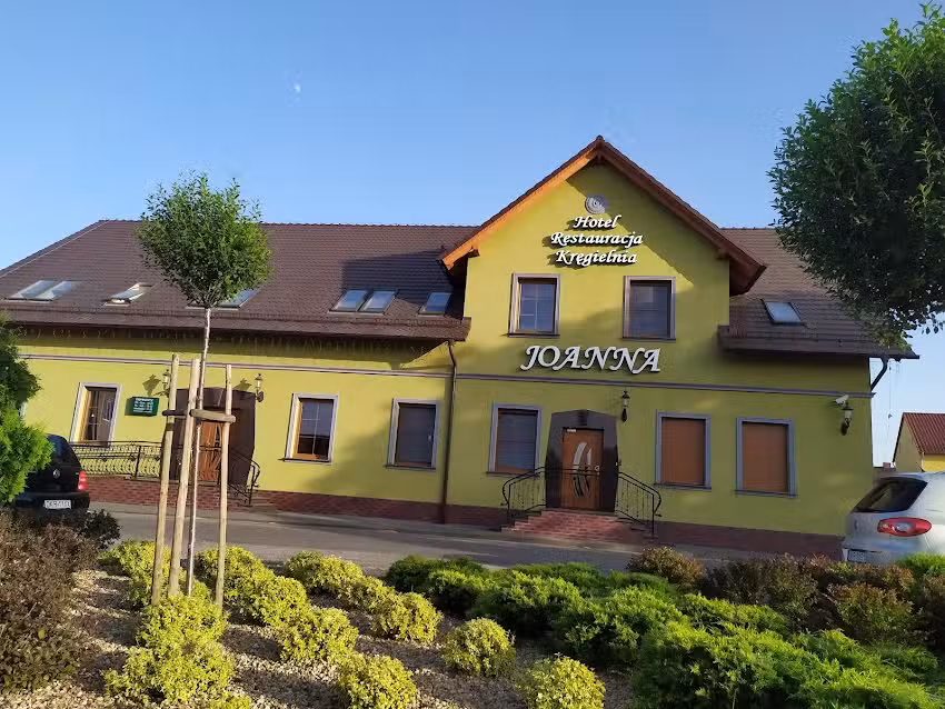 Opolski Sznyt Restauracja, Hotel, Kręgielnia