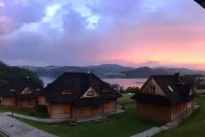 OSADA 4 PORY ROKU CZORSZTYN