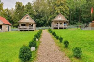 Siedlung Borsuka, Freizeitzentrum, Jachthafen & Bar