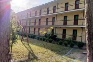 COLON AND HOLIDAY CENTER KRAB