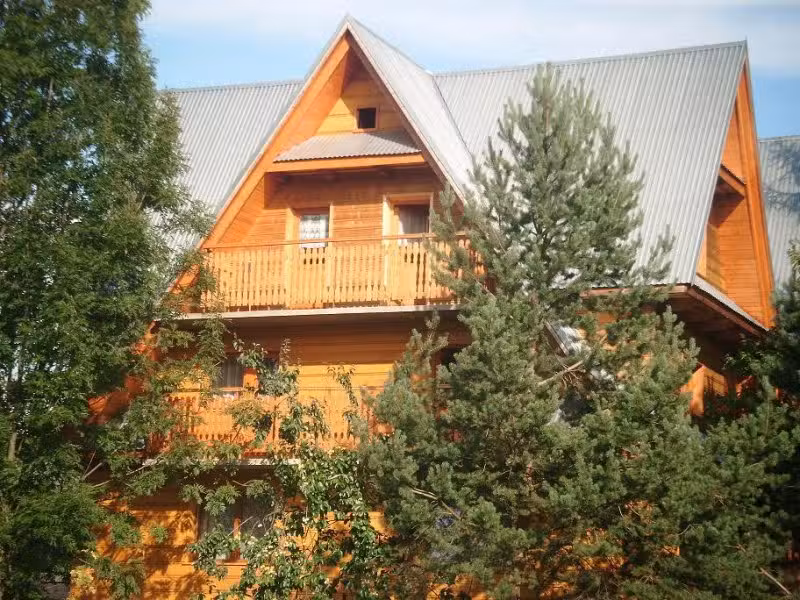 Summer Camp and Holiday Center