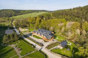 Ośrodek Szkoleniowo-Wypoczynkowy Lasów Państwowych „RADOCYNA” w Czarnem