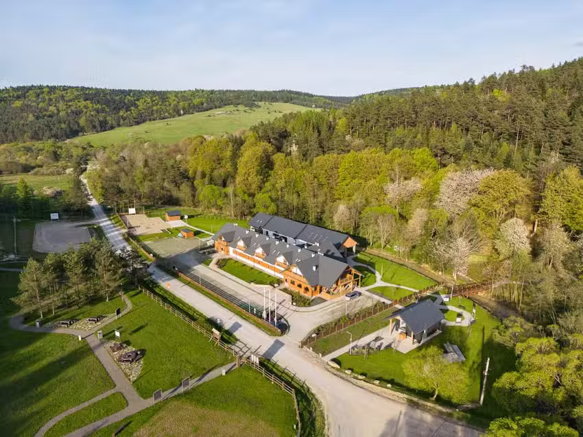 Ośrodek Szkoleniowo-Wypoczynkowy Lasów Państwowych „RADOCYNA” w Czarnem