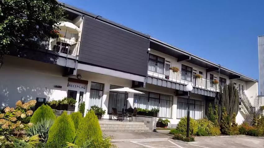 Ośrodek Wypoczynkowy Rusałka | Tanie noclegi nad morzem, Domki, dwupokojowe studia, pokoje do wynajęcia