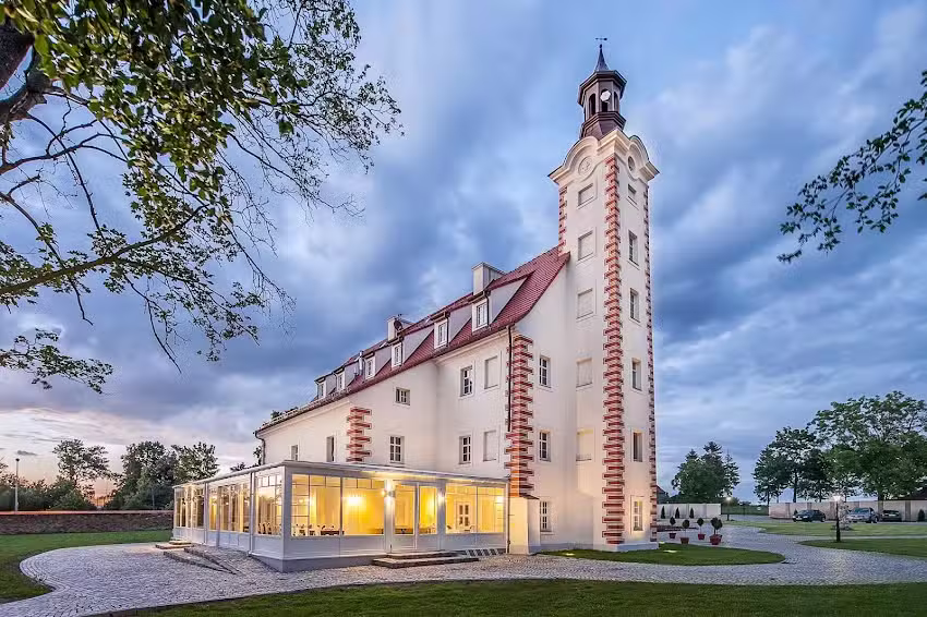 Łagów Palace
