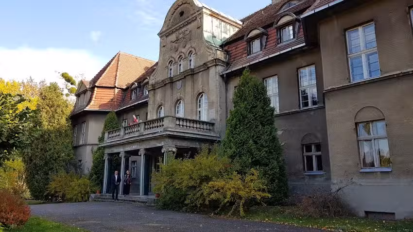 Prózice-Palast – Hetman Roma Byczyna