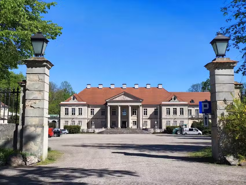 Palace in Czerniejewo