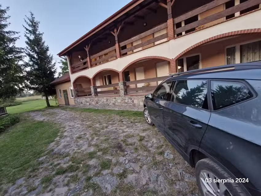 Pensjonat Kamienny Dworek