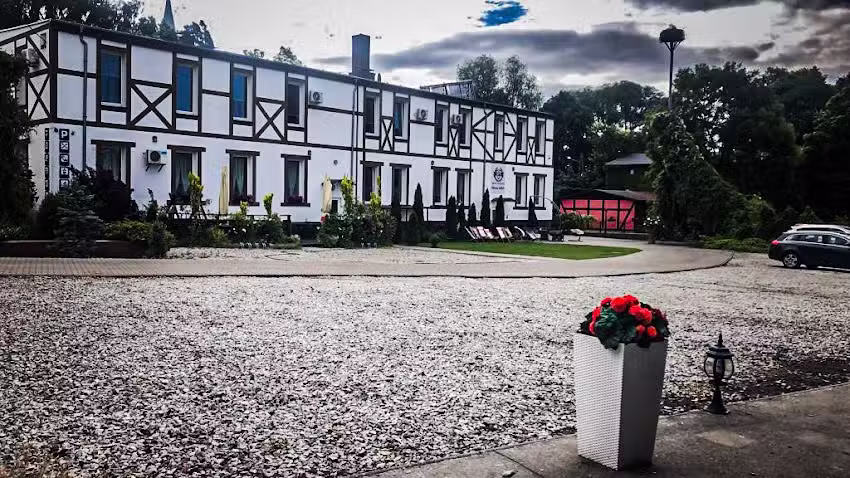 Nowy Młyn Guesthouse** in Namyślin | Wedding, banquet and conference hall