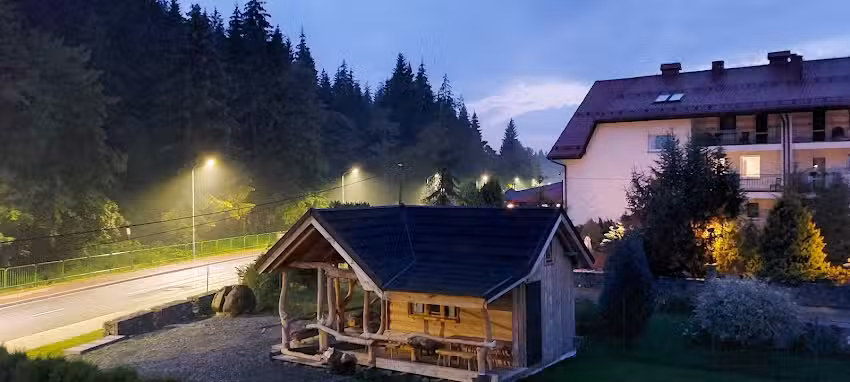 Plaster Miodu Pokoje z łazienkami Noclegi ze śniadaniem Pokoje z dostępem do kuchni