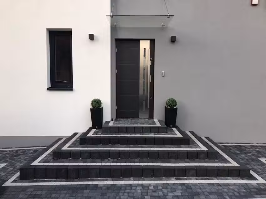 Anthrazitfarbene Zimmer