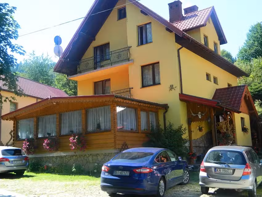 Guest rooms of Jerzy and Magdalena Szwala