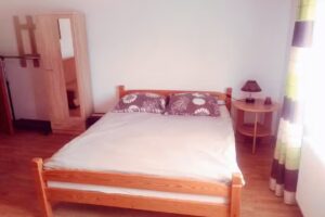 San Guest Rooms Cheap accommodation Private accommodation
