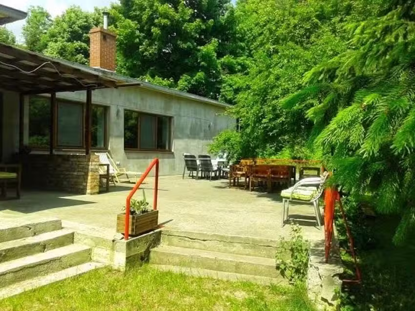 Pokoje gościnne „Szkoła” w Krasnogrudzie