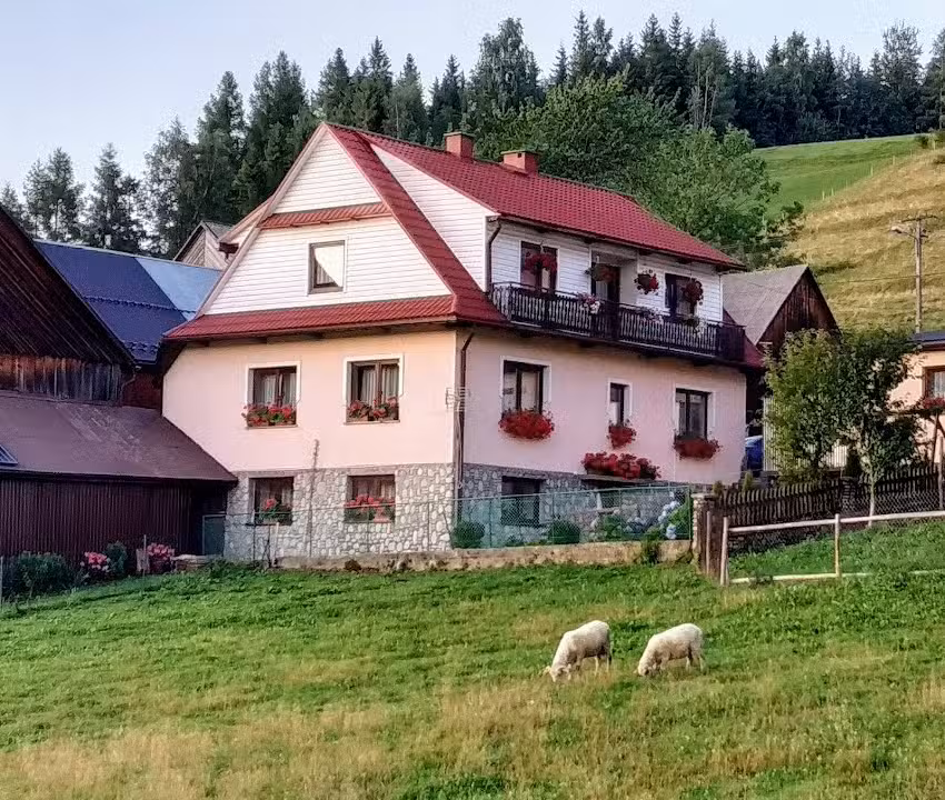 G&auml;stezimmer bei Agi. Zimmer. Private Unterk&uuml;nfte. Agriturismo. G&uuml;nstige Unterk&uuml;nfte in Łapszanka.