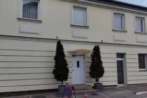 Guest rooms opposite Retro