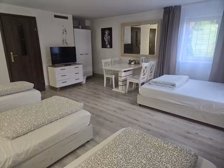 Rooms Under the Rose