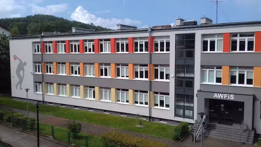 Pokoje w Ośrodku Sportowo – Wypoczynkowym OPO