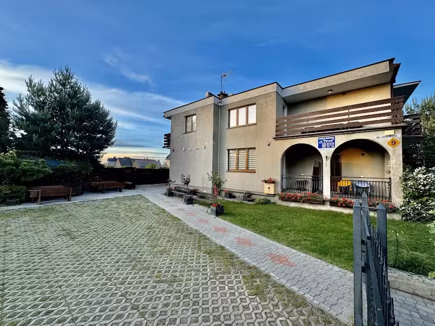 Pokoje z aneksami i apartamenty „U Tereni”