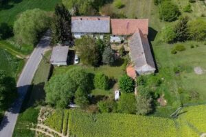 Poniemieckie gospodarstwo „U Krakusa”