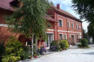 POWER Unterkunft Nysa Gästezimmer Unterkunft Bagger Transport Vermietung Nysa Jędrzychów