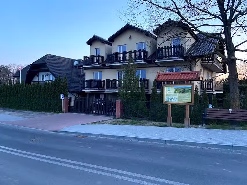 Przewóz osób – Zajazd i Restauracja „Myśliwskie Zacisze”