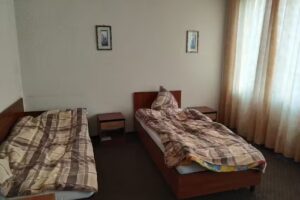 An der Grenze. Gasthaus