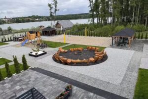 Paradise by the lake