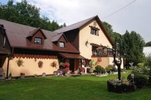Frodyma Ranch Accommodation Agritourism
