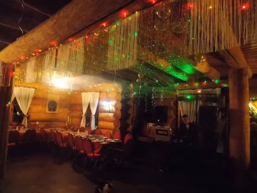 Ostrowite Ranch. Agritourism. Horseback riding. Recreation. Camps. Lakeside cottages.