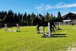 RANCZO ZWIERZYNIEC Reiten, Agrotourismus