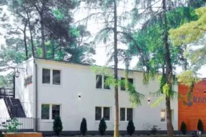 Editorial. Holiday resort and campsite