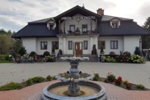 Restauracja Noclegi Dwór Szlachecki Biedaczów